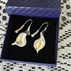 Earrings Tulips by Tzliwen